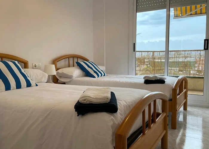 Apartamento Para 7 Personas En Calafell, Barcelona.