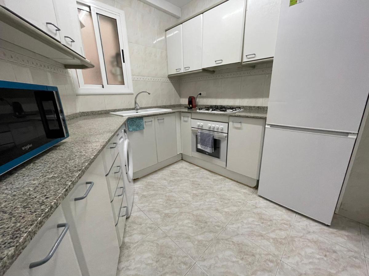 7 Personas En Calafell, Barcelona. Apartment